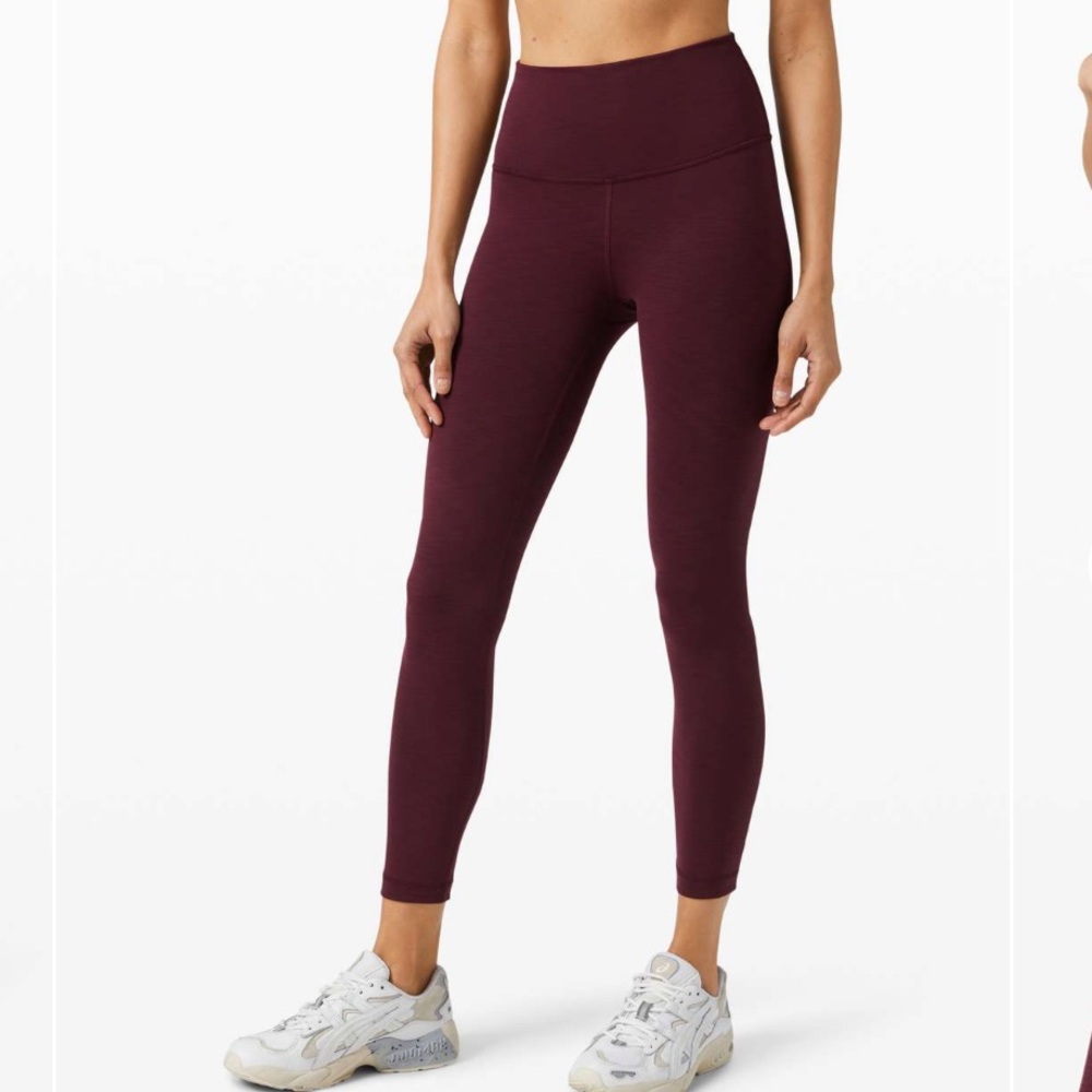 Lululemon Wunder Train High-Rise
Tight 25" - Like NEW
Heathered Cassis